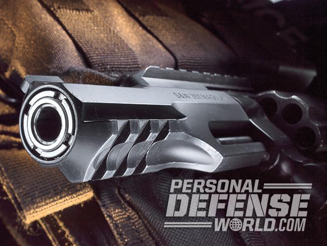 Gun Review: Smith & Wesson Performance Center M&P R8