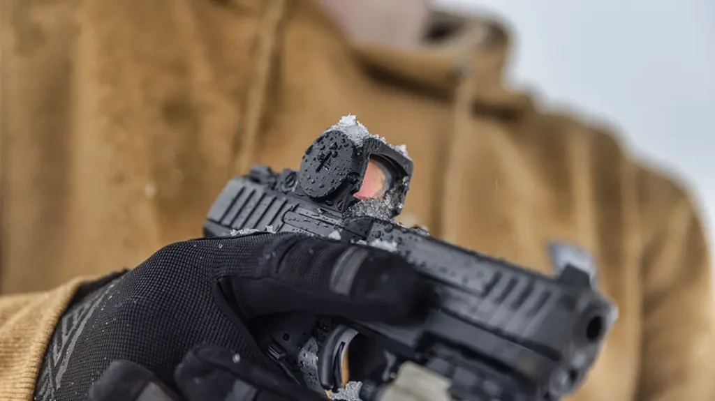 The Venom Enclosed Micro Red Dot has an enclosed emitter.