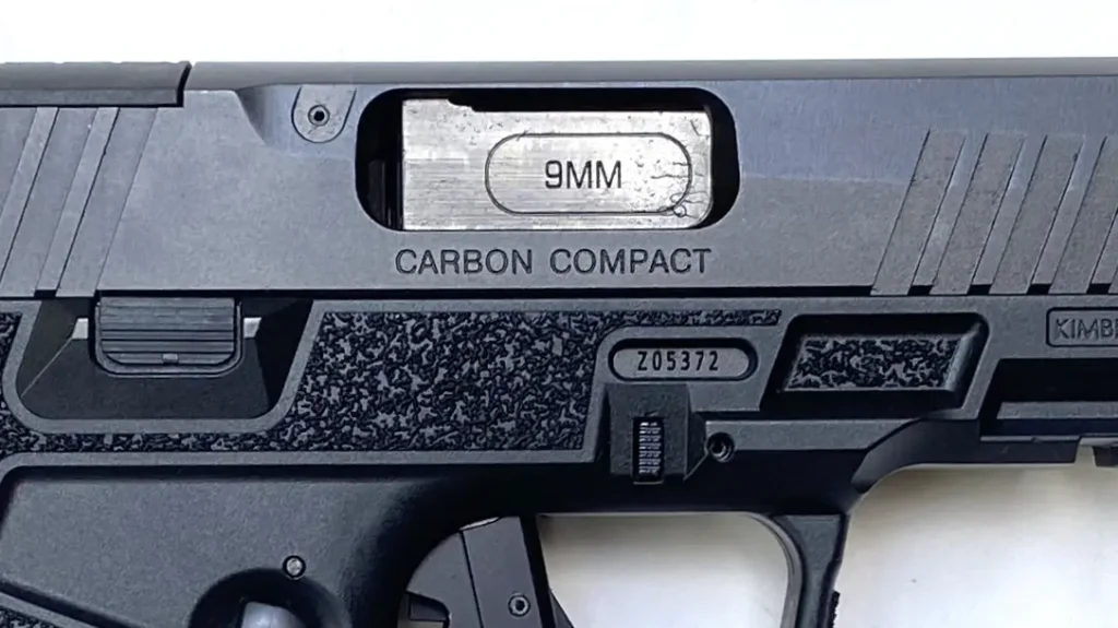 Unlike most modern auto-loading pistols, the Kimber R7 MAKO Carbon Compact ejection port isn’t open on two or three sides.