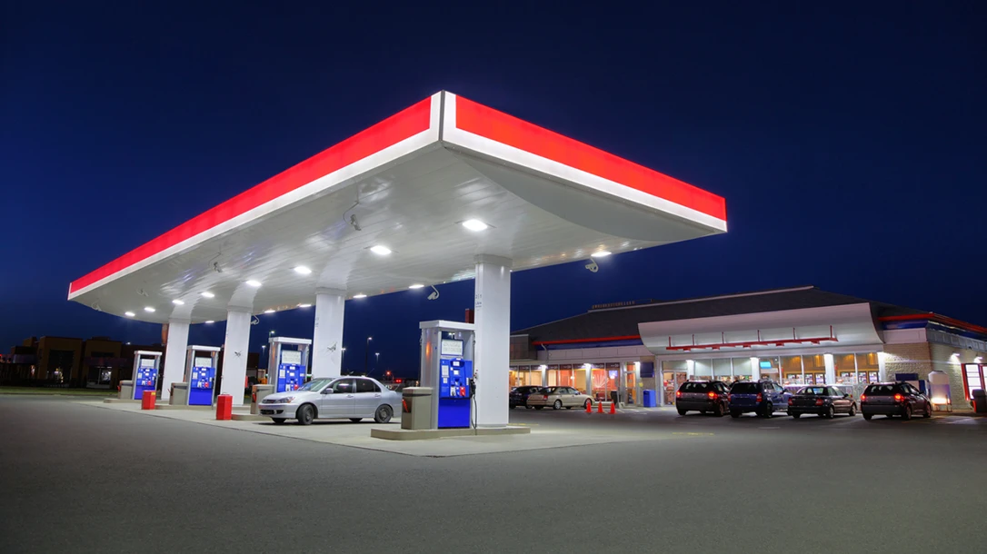 6 Tips for Staying Safe While Gassing Up 6 Tips for Staying Safe While Gassing Up