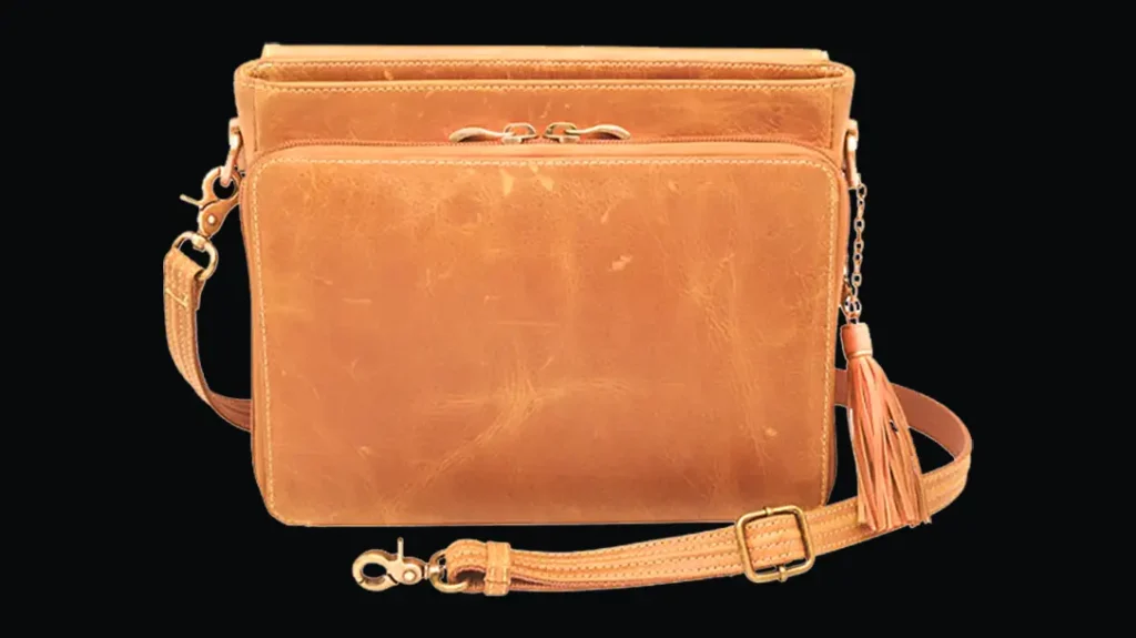 New Classic Clutch – From Gun Tote’n Mamas 