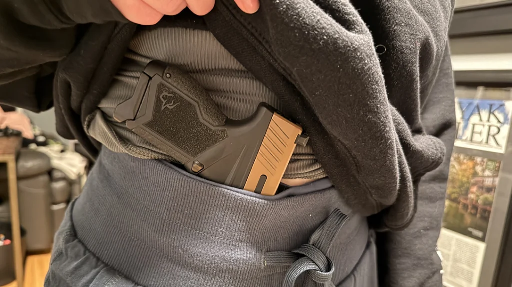 One benefit of CCW clothing is its versatility, allowing users to wear this attire in a variety of climates.