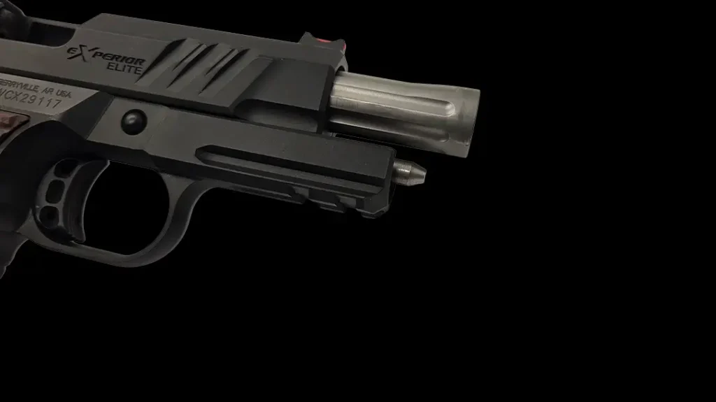 Wilson Combat eXperior Elite Commander Double Stack.