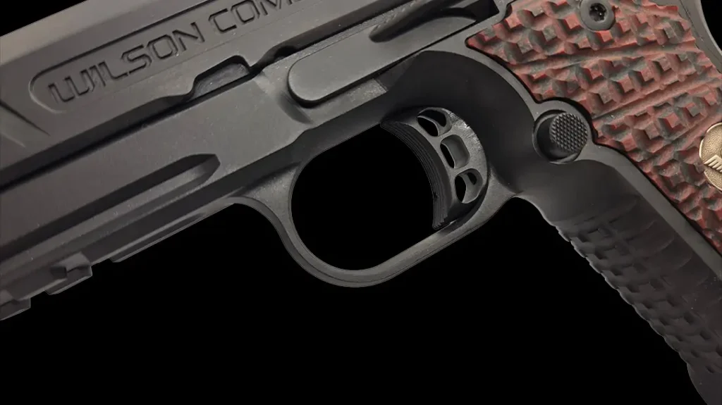Wilson Combat eXperior Elite Commander Double Stack.