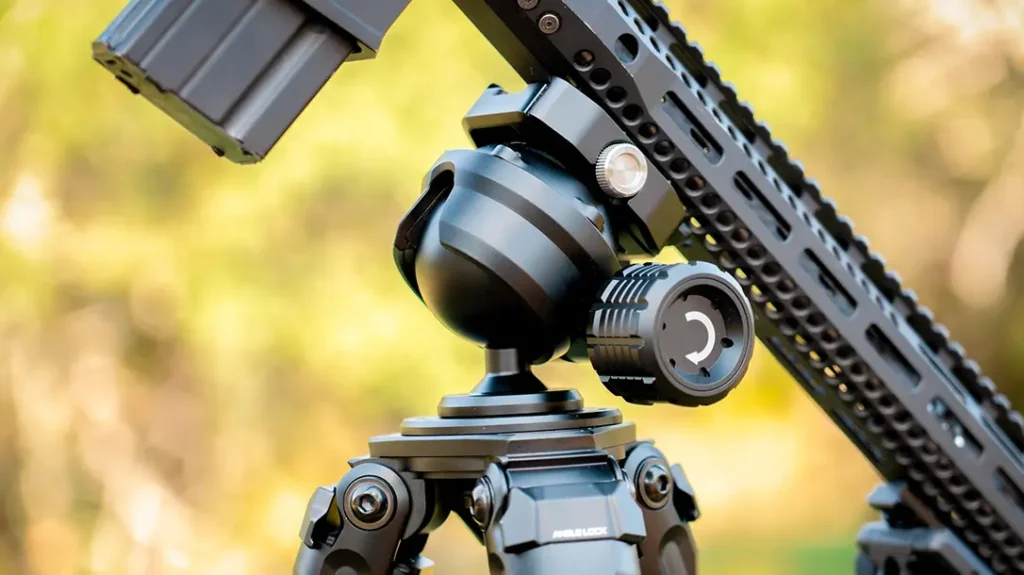 KJI K950 Carbon-Fiber Tripod
