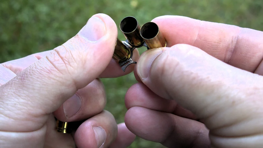 Unloading is also cleaned up as the clip will be ejected with the ejector rod, and all the ammunition will come out at once.