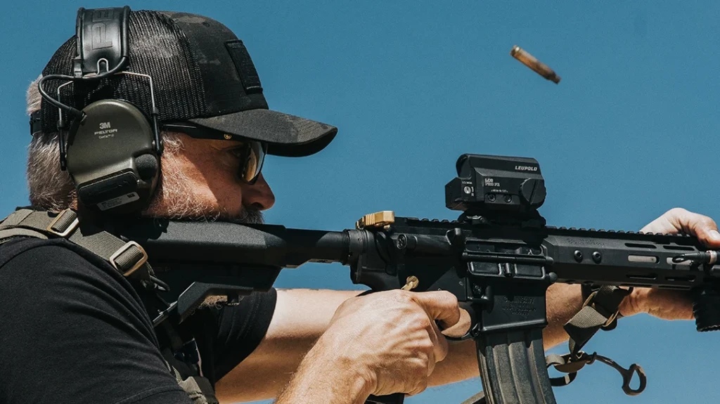 Leupold LCO Pro F2 on an AR15 that is being shot.